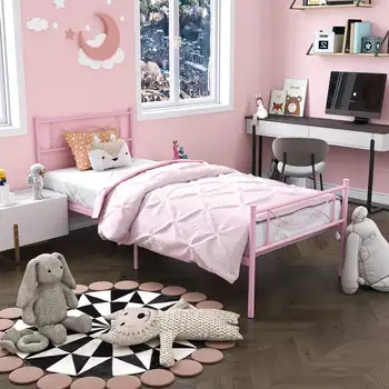 Детска розова метална легло на платформа с две единични легла с таблата