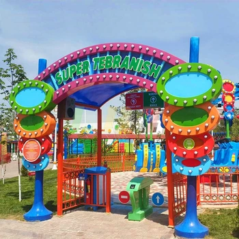 Модерна гореща продава корона врата е под формата на влакна увеселителен парк детска градина, детска площадка пейзаж портата на замъка декоративна скулптура