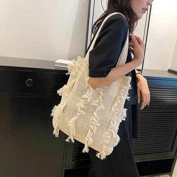 Постъпването на нова модерен и универсален дамски чанти-тоут, перфектна комбинация от вязаной мода