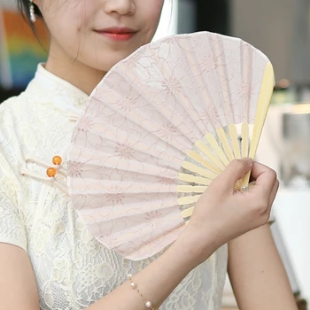 Mogan фен Нов китайски леко женски малък фен на винтидж стил, бродирани фен от памучна обвивка, ежедневна фен с чонсамом